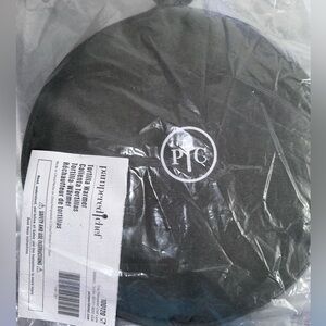 Pampered chef tortilla warmer